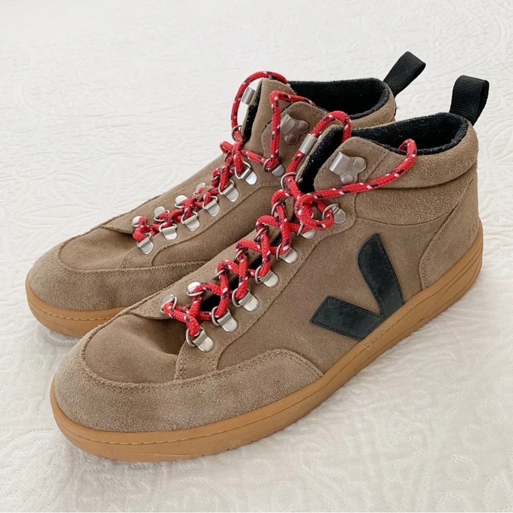 Veja Roraima Suede Sneaker, Brown /‎ Black